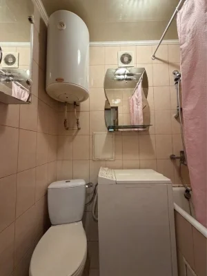 Продам однокімнатну квартиру на Безручка,5