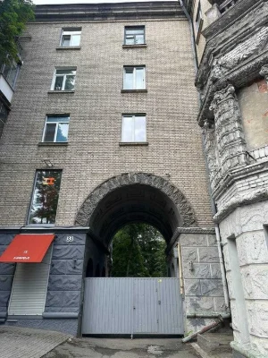 Продам  2к квартиру Центр пр. Д. Яворницького Ремонт Техніка
