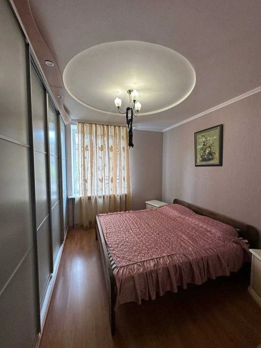 Продам  2к квартиру Центр пр. Д. Яворницького Ремонт Техніка