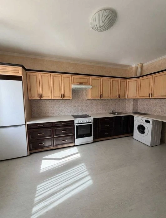 Трикімнатна квартира, 97 кв.м., Позняки, Осокорки, Бажана, К