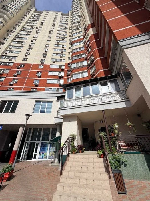 Трикімнатна квартира, 97 кв.м., Позняки, Осокорки, Бажана, К