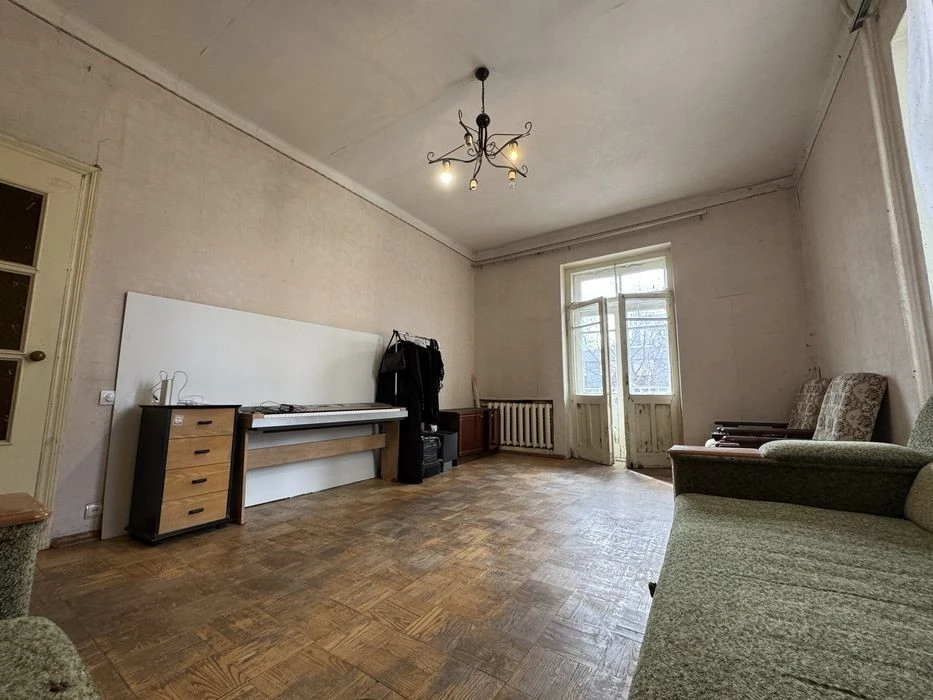 Продаж квартири вул. Михайла Грушевського 28/2, Маріїнський