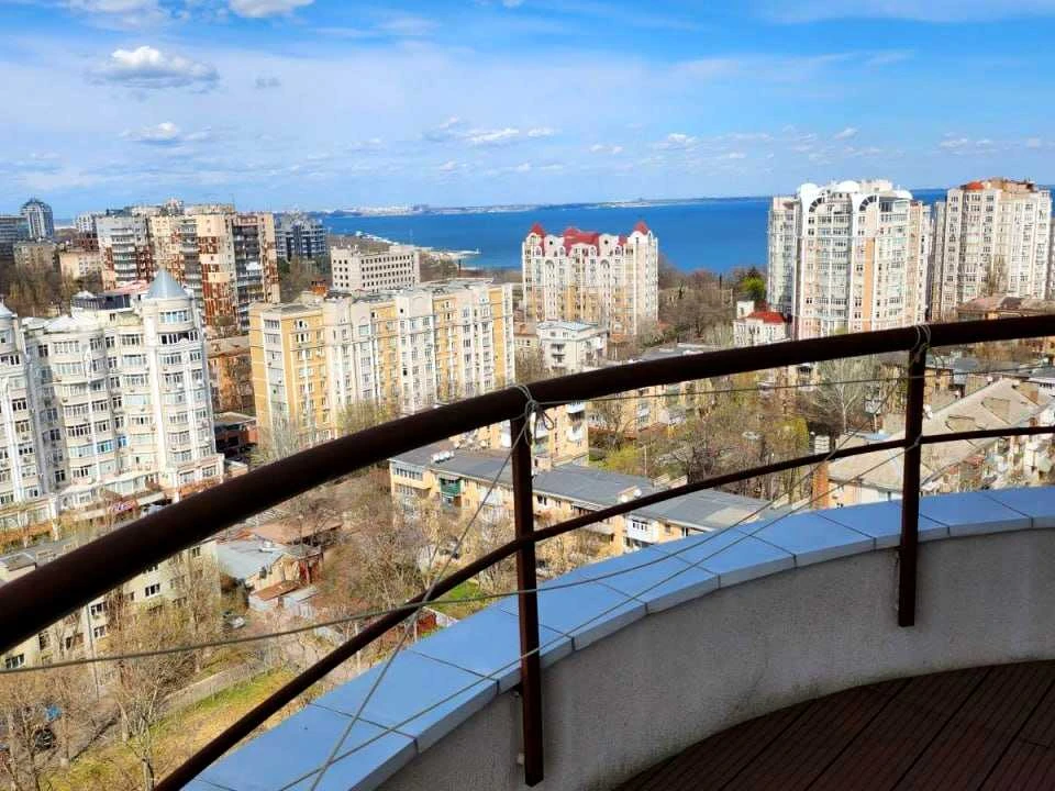 Квартира. Одеса, Французький бульв.