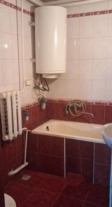 Продаж частини будинку