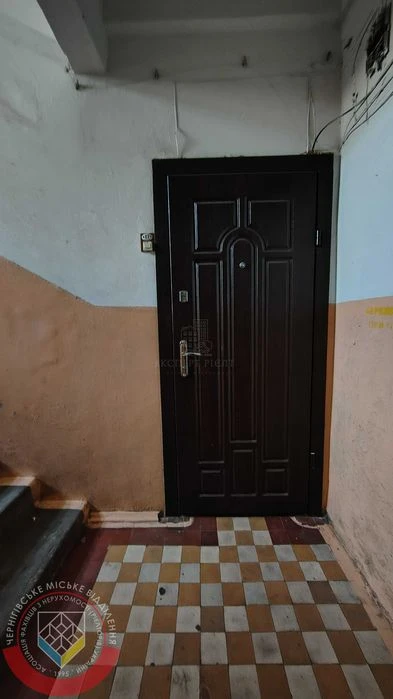 RLT T01 Продам 3 кімнатну квартиру (55 м²) по вул. Коцюбинсь