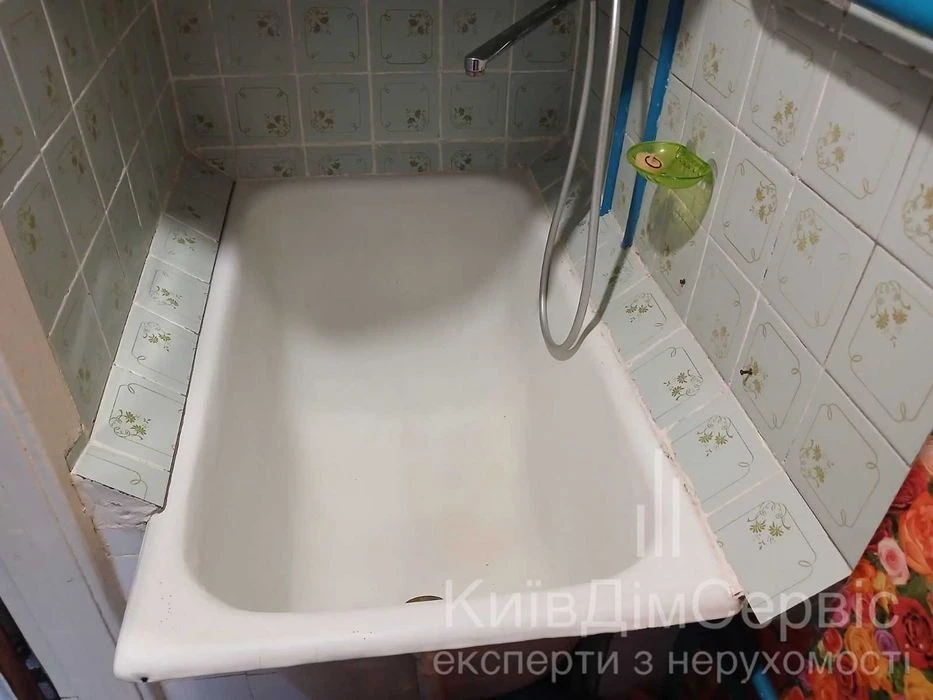Продаж 1-квартири вулиця  Миколи Руденка 17-Г Борщагівка