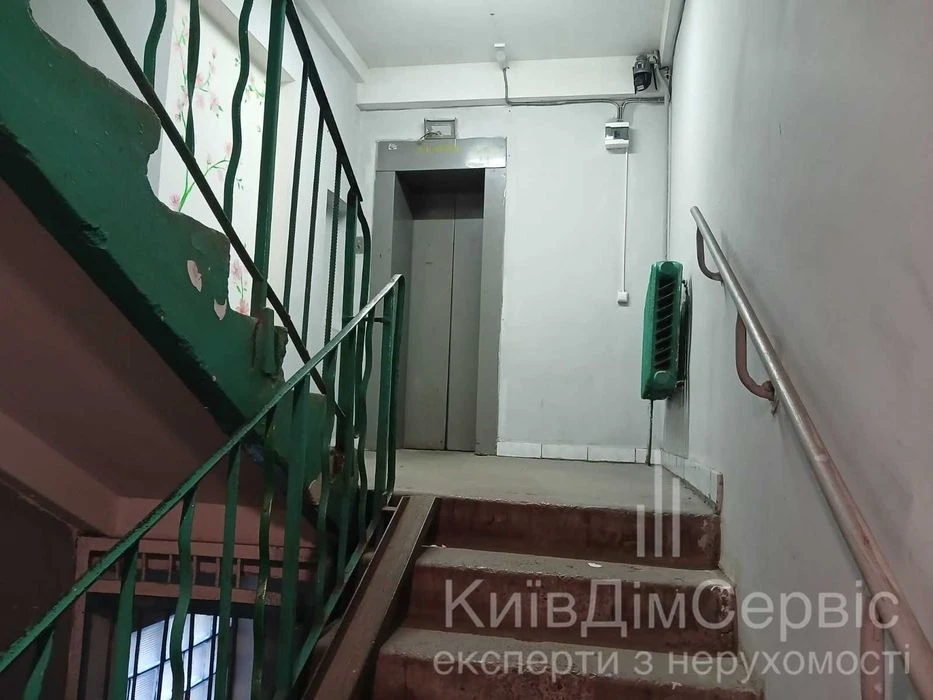 Продаж 1-квартири вулиця  Миколи Руденка 17-Г Борщагівка