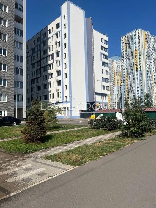 Продаж 1кімнатна квартира в ЖК «Лебединий Guest House» БЕЗ К