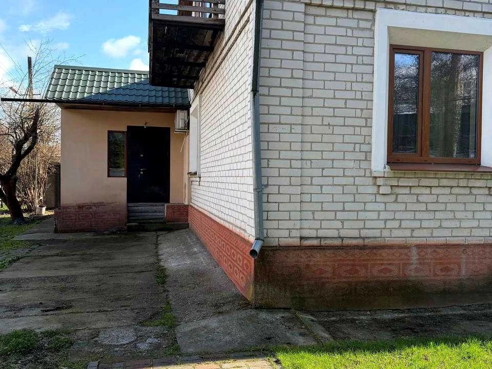 Будинок. Черкаси, Зарічна вул.