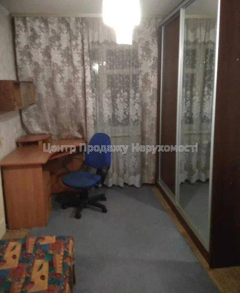 Продаж 2-кімн. квартири, 48 м², 1/5 пов, Київ – чудовий варі