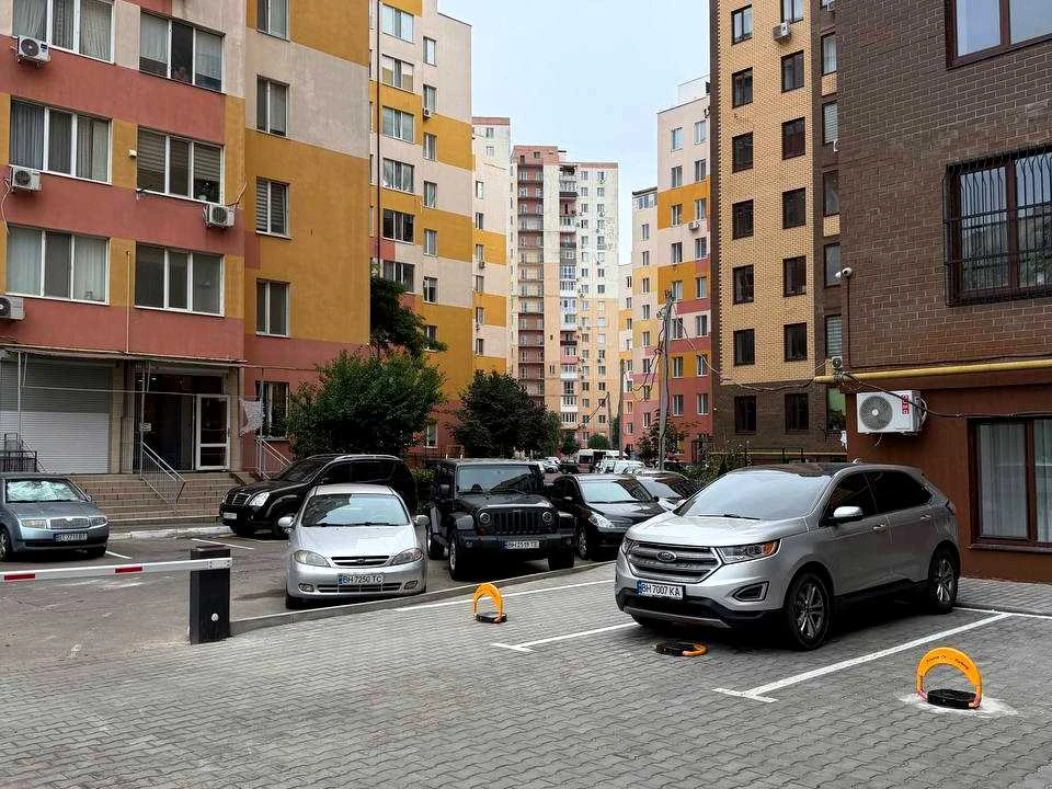 Квартира. Одеса, Михайла Грушевського вул., (Будинок 6)