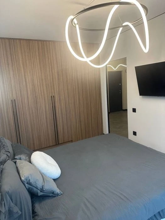 Продаж дизайнерської 1-кімнатної квартири в ЖК Family Plaza