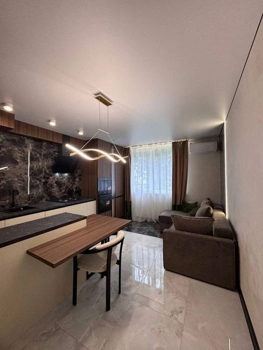 Продаж дизайнерської квартири в ЖК «Central Park» | 41,3 м²