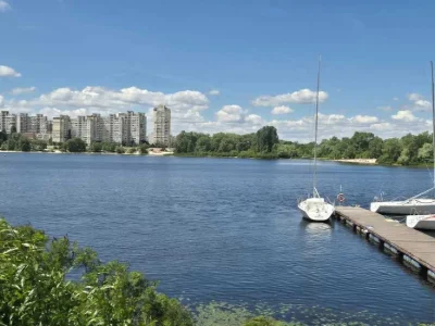 Heroes of the Dnieper Obolon Selling a 3-room apartment, renovated Ivas