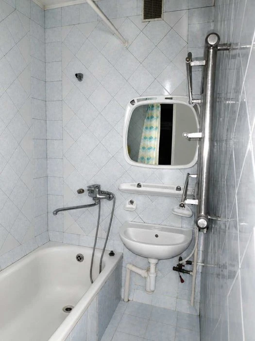 Продам (продаж) 2 кімнатної квартири недорого на Салтівці