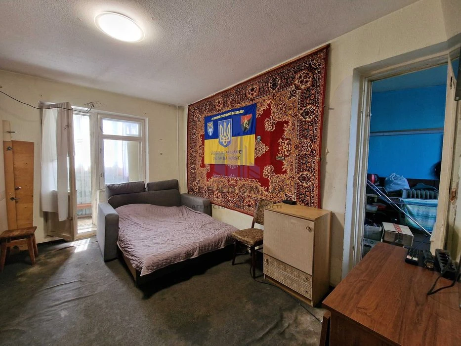Продається простора 5к квартира,  115м2, вул.Каштанова 8а, Т