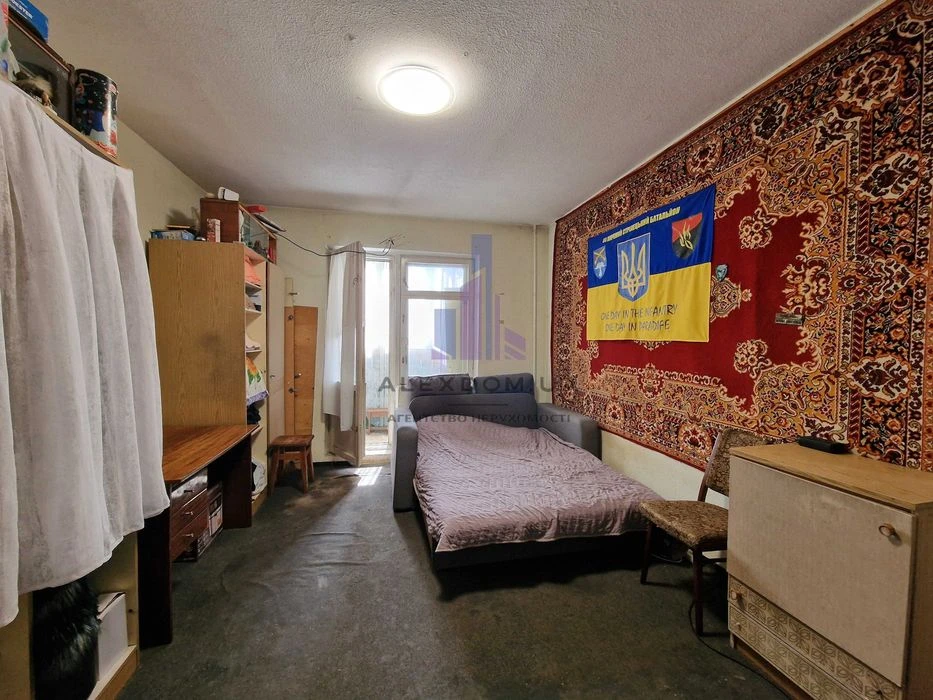 Продається простора 5к квартира,  115м2, вул.Каштанова 8а, Т