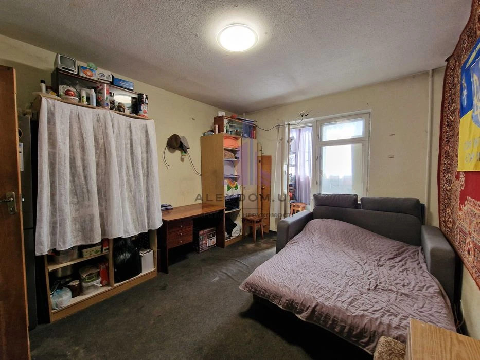 Продається простора 5к квартира,  115м2, вул.Каштанова 8а, Т