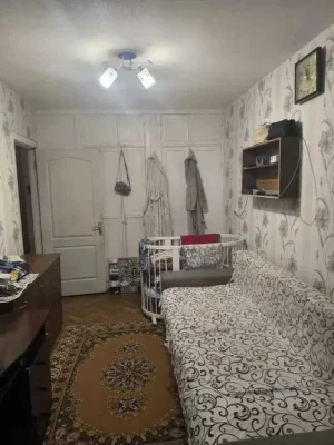 Продам 2 комнатную квартиру Брежневка на Калиновой