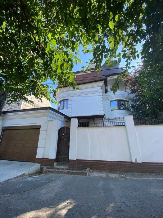 Продам особняк з басейном | 550 м² | 12 соток землі | 10-та