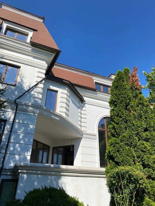 Продам особняк з басейном | 550 м² | 12 соток землі | 10-та