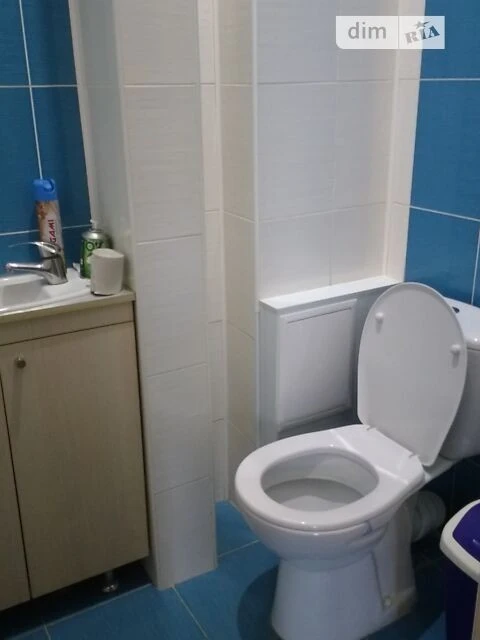 Продаж 1к квартири 84.4 кв. м на просп. Володимира Івасюка 4