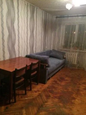 Продам 2 к.кв на Салтiвцi