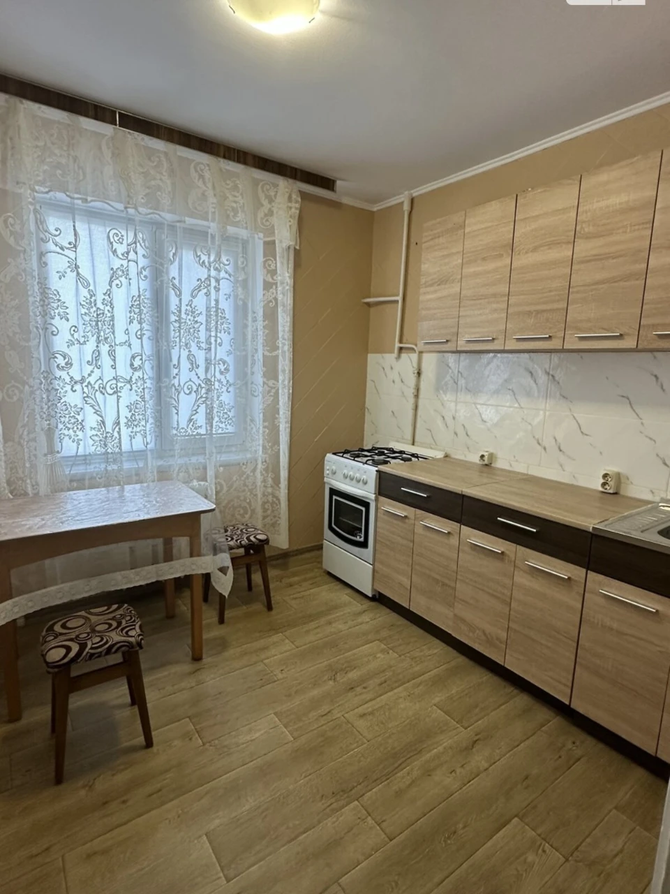 Довгострокова Оренда Квартира Малікова