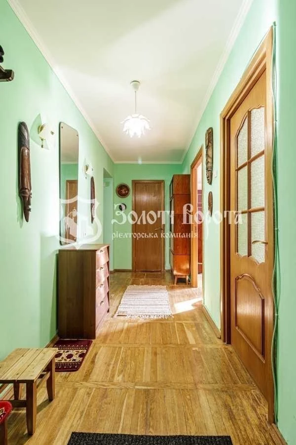 Продажа: Трехкомнатная квартира 83 м², Кловский спуск, 18