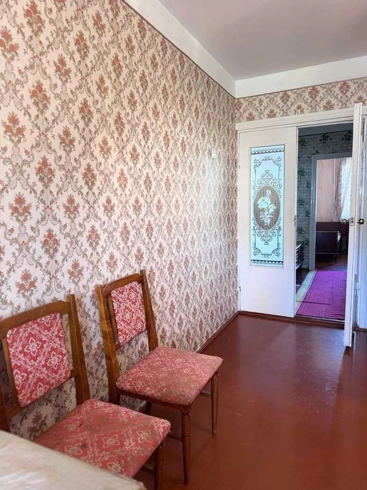 Продається 3 кімнатна "панелька"