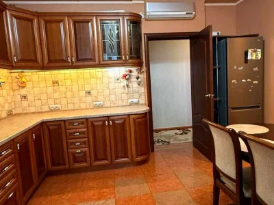 Квартира. Львів, Тараса Шевченка вул.