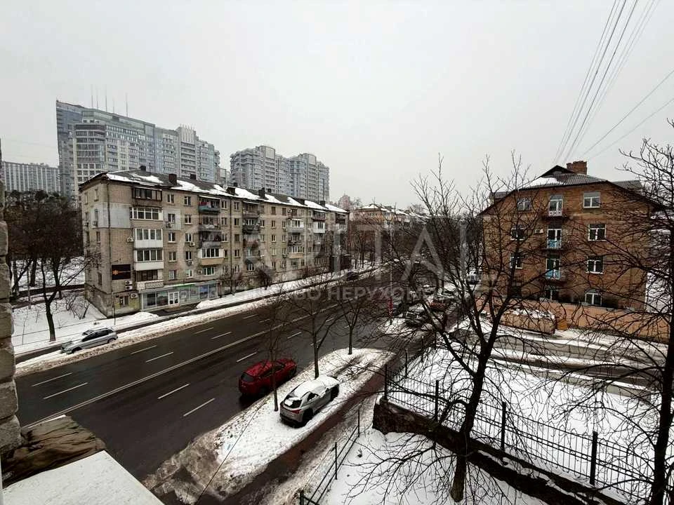 Квартира. Київ, Михайла Бойчука вул. (Кіквідзе)