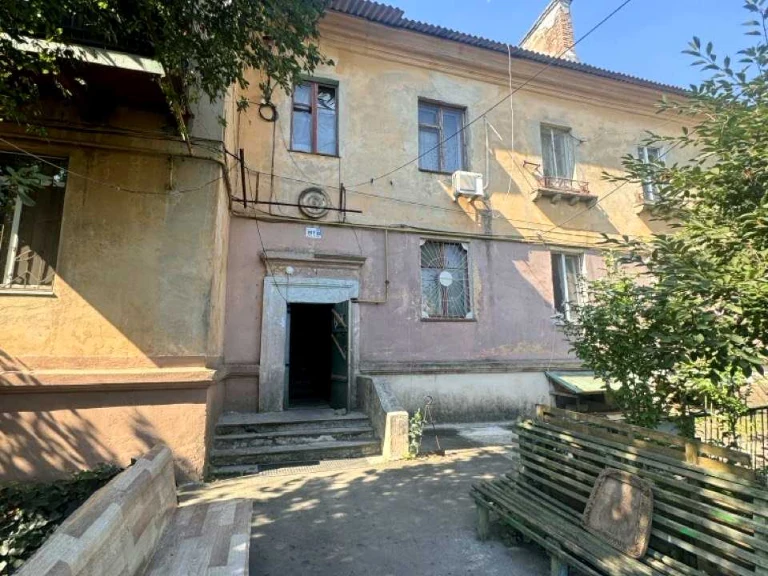 Квартира. Одесса, Николаевская ул.