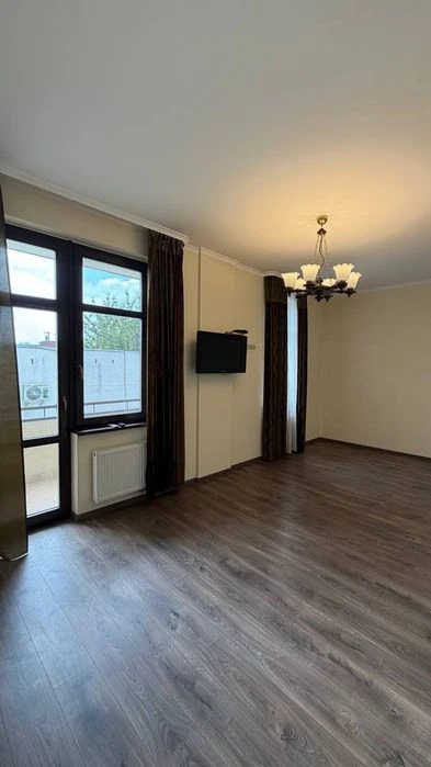 Продаж 3-кім. квартири 105 м.кв., в. Мучна