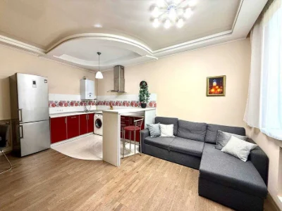 Продаж 2 кім. кв. особнячного типу вул. К. Левицького