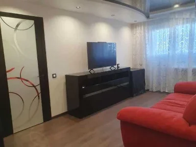 У продажу чудова 2к. квартира у центрі, Січеславська наб.
