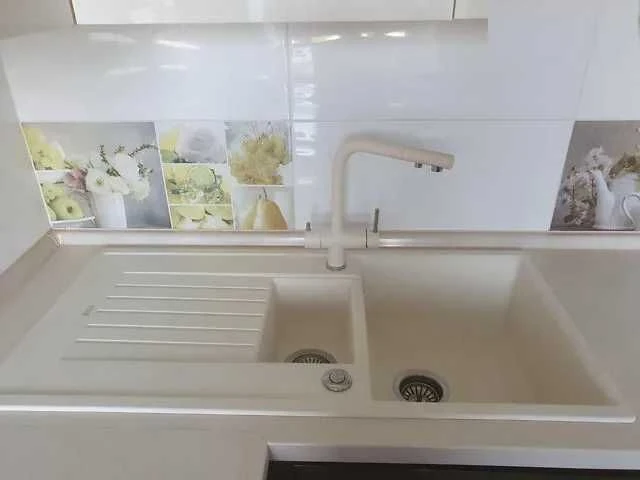 У продажу чудова 2к. квартира у центрі, Січеславська наб.