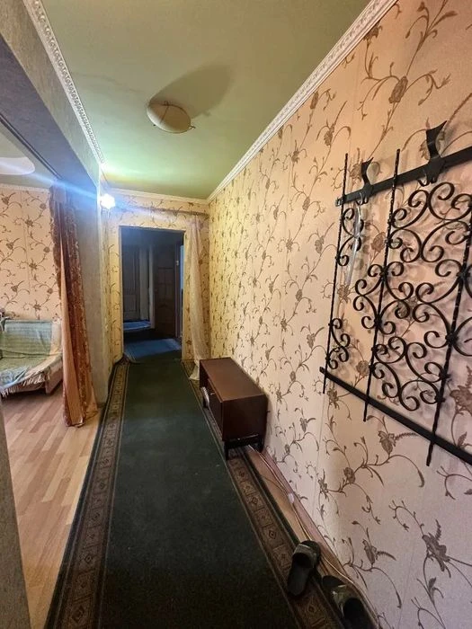 Продам велику 4к квартиру ж/м Тополя-3 Запорізьке шосе