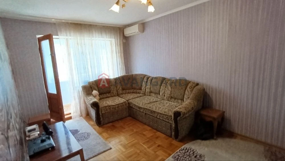 Продаж 2 кімн. Сергія Синенкка