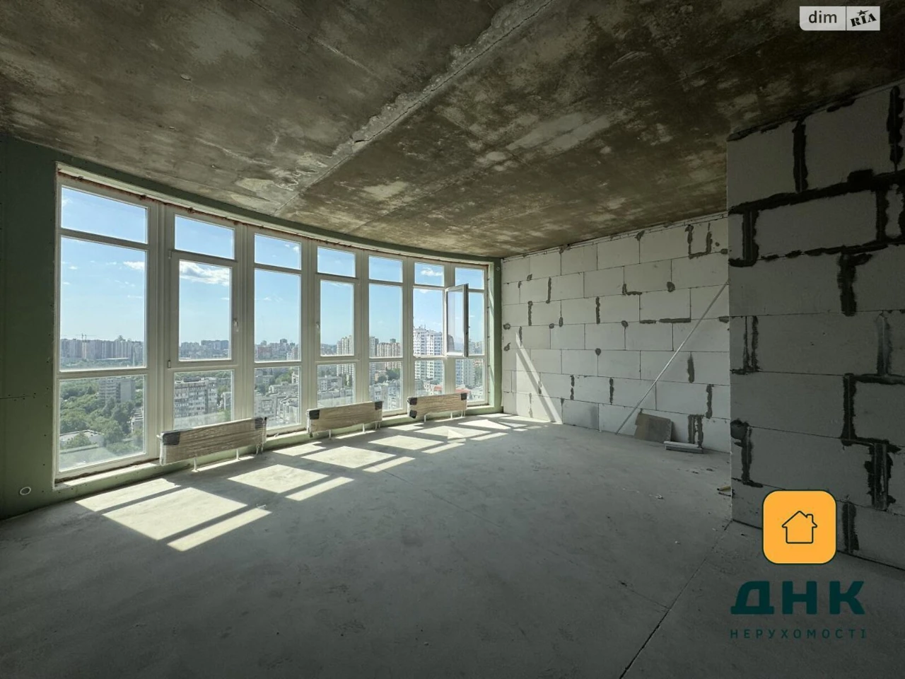 Продажа квартир Приморский.