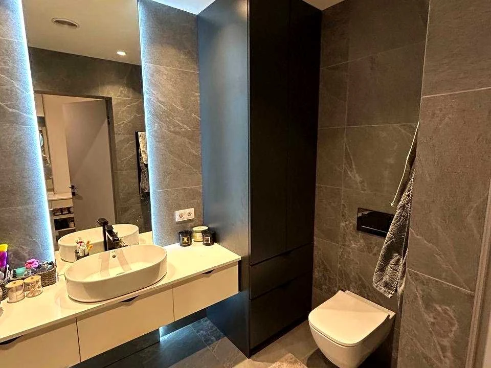 Квартира. Харків, Зернова вул.