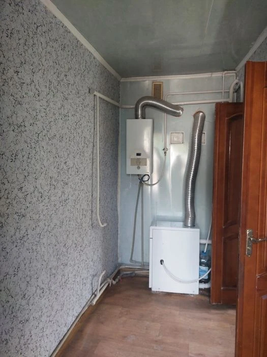 Продаж будинку в Лісках