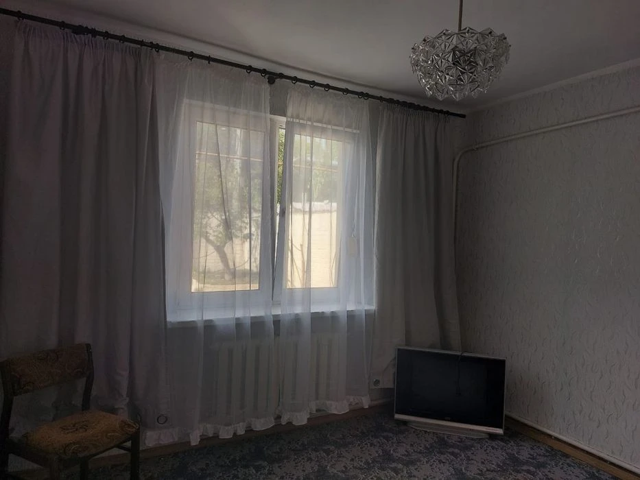 Продаж будинку в Лісках