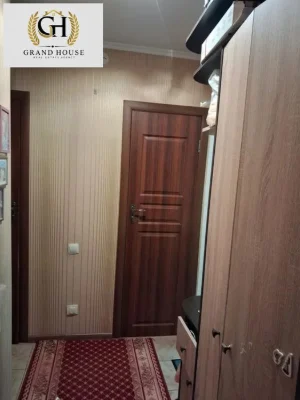 Продам однокімнатну квартиру по вулиці Державності.