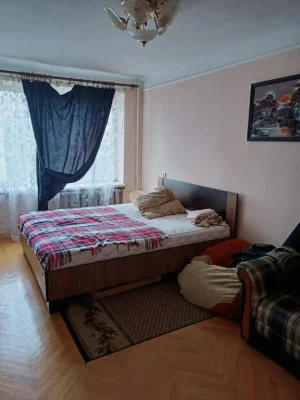 Продається 2к квартира центр