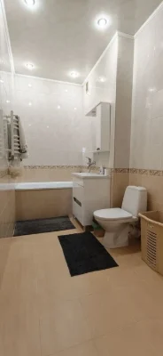 Продається 2к квартира центр