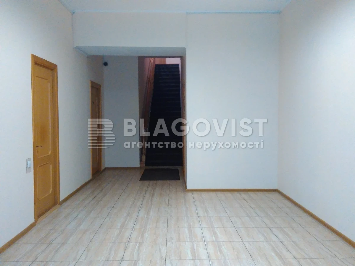 Оренда будинку вул. Володимира Мономаха (Шмідта Отто) в Києв