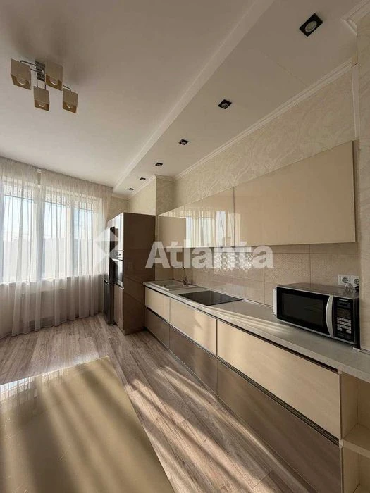 Велика 1кімн квартира в ЖК Климовский дом. Вид на Парк Перем