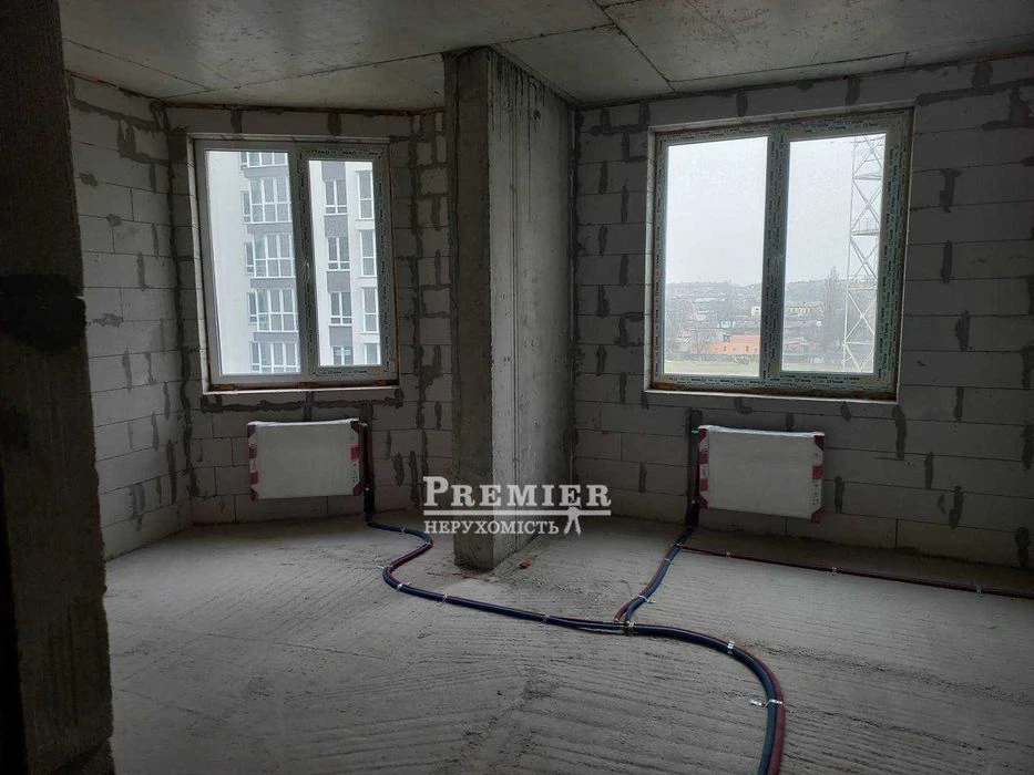 2к квартира 50 м² у ЖК «Акварель» — 10 поверх, панорамний ба