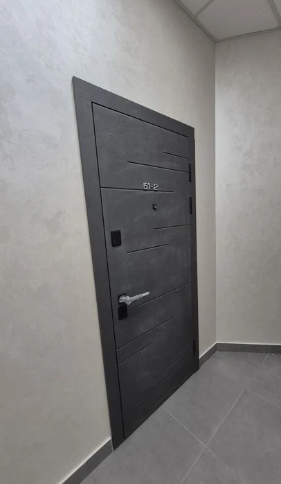 I will sell a 1-room apartment in the Center below Polya Avenue
